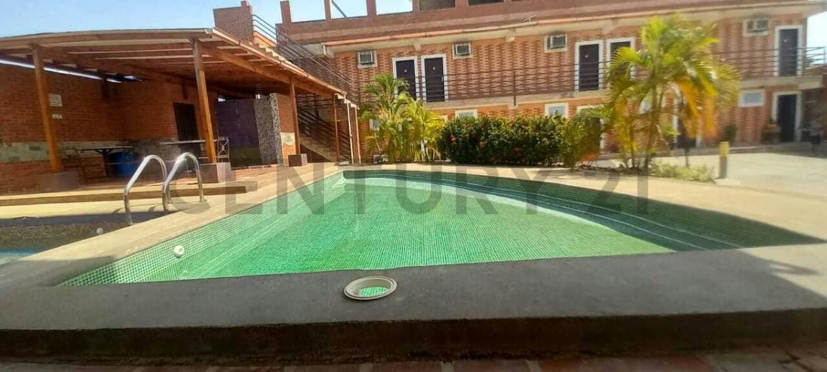 Venta de Posada en Chichiriviche - 2