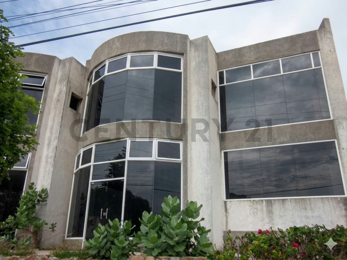 Edifico en venta en Playa Guacuco Isla de Margarita - 4