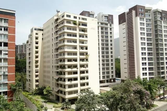 APARTAMENTO EN VENTA – ELENA MARIN NOBREGA