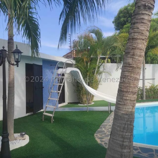 Casa (1 Nivel) en Venta en Campo Urdaneta, Zulia - 14