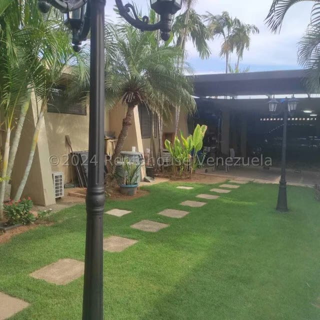 Casa (1 Nivel) en Venta en Campo Urdaneta, Zulia - 22