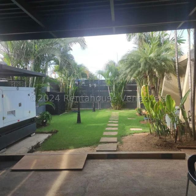 Casa (1 Nivel) en Venta en Campo Urdaneta, Zulia - 23