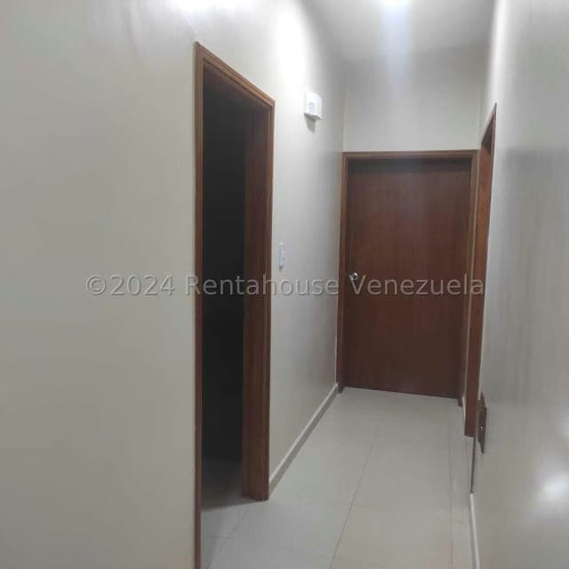 Casa (1 Nivel) en Venta en Campo Urdaneta, Zulia - 55