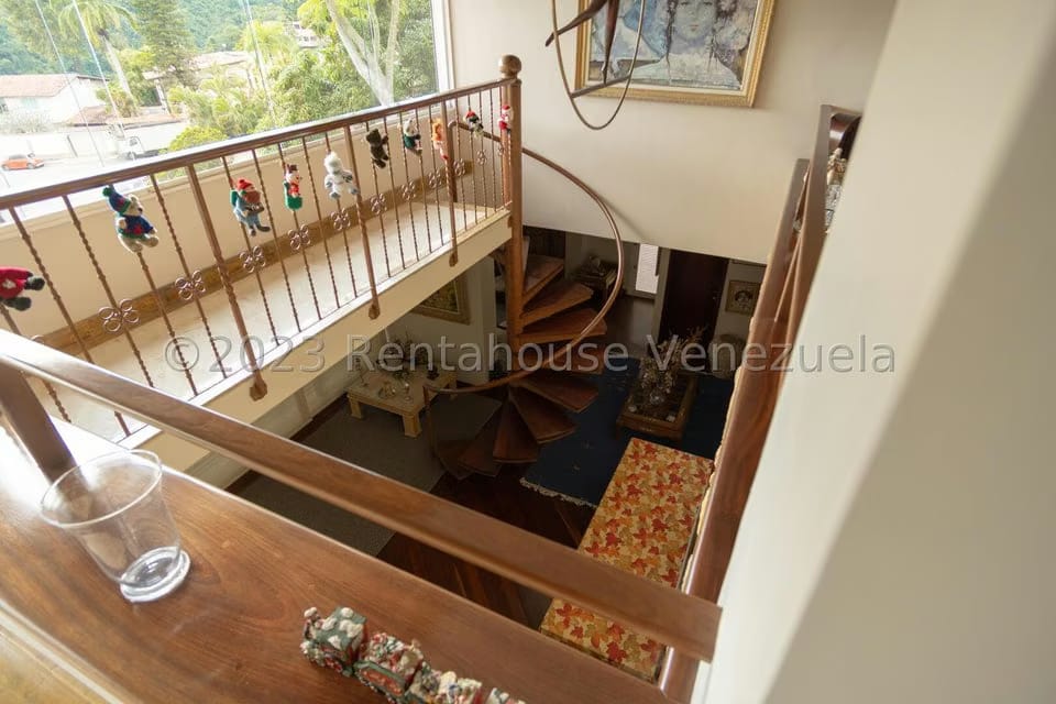 Casa (Multipes Niveles) en Venta en Colinas del Tamanaco, Distrito Metropolitano - 13