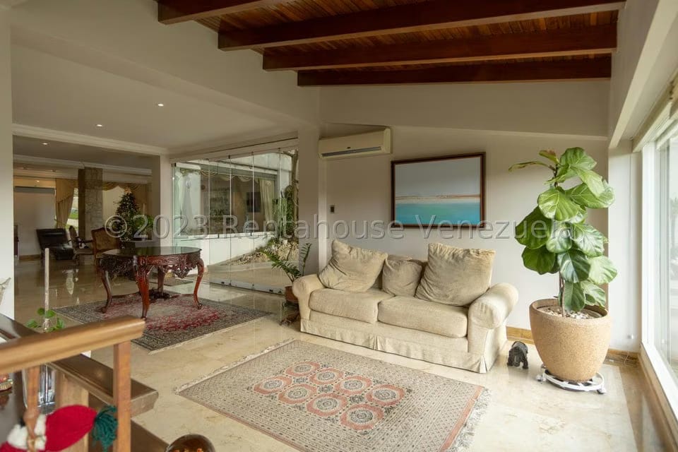 Casa (Multipes Niveles) en Venta en Colinas del Tamanaco, Distrito Metropolitano - 14