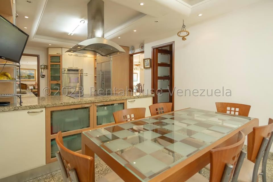 Casa (Multipes Niveles) en Venta en Colinas del Tamanaco, Distrito Metropolitano - 17