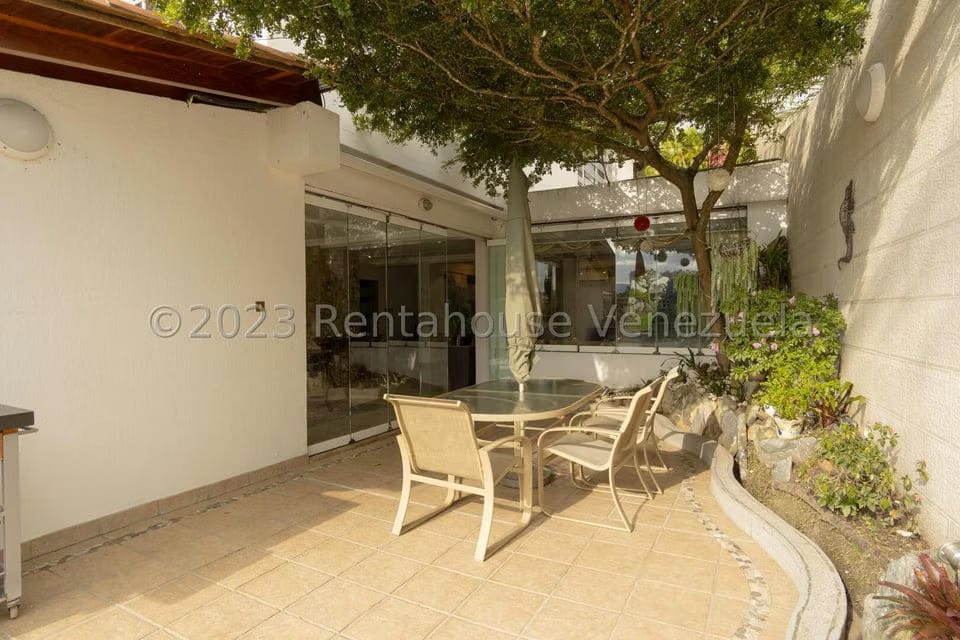 Casa (Multipes Niveles) en Venta en Colinas del Tamanaco, Distrito Metropolitano - 21