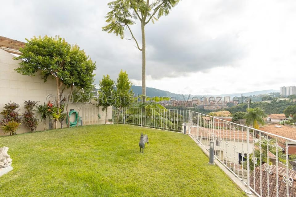 Casa (Multipes Niveles) en Venta en Colinas del Tamanaco, Distrito Metropolitano - 24