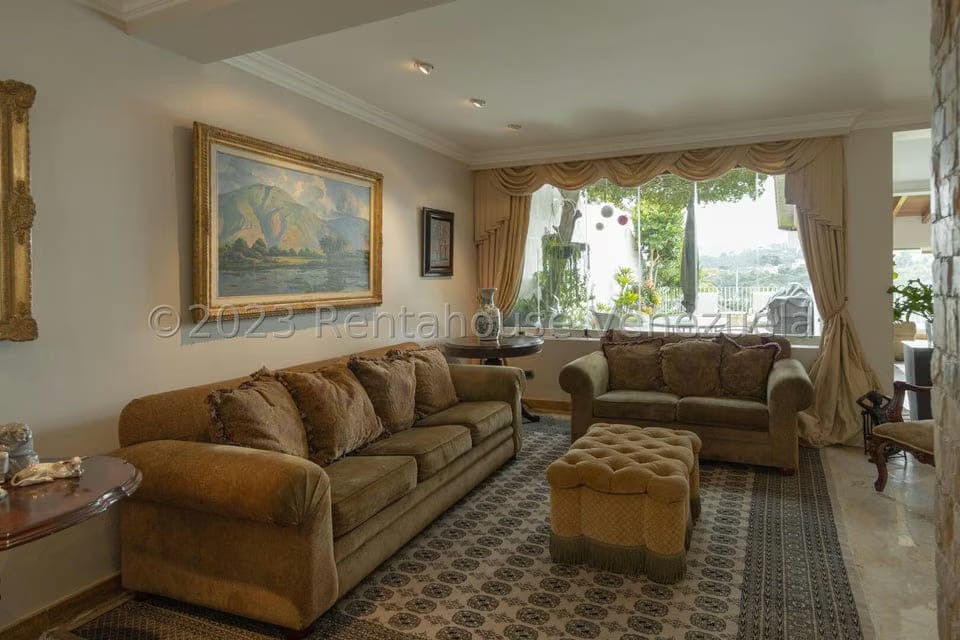 Casa (Multipes Niveles) en Venta en Colinas del Tamanaco, Distrito Metropolitano - 4