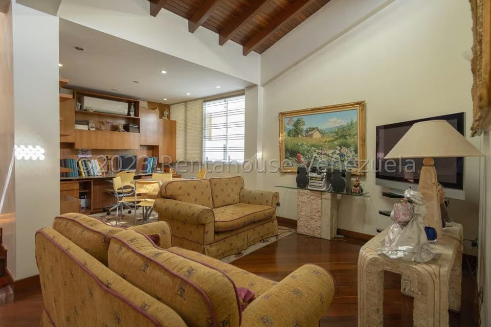 Casa (Multipes Niveles) en Venta en Colinas del Tamanaco, Distrito Metropolitano - 37