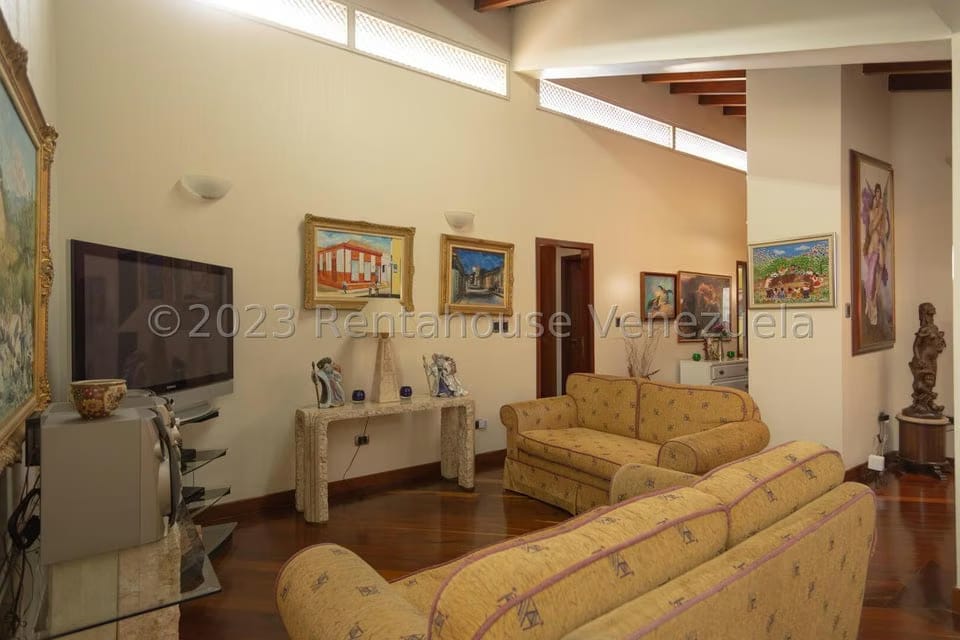 Casa (Multipes Niveles) en Venta en Colinas del Tamanaco, Distrito Metropolitano - 38