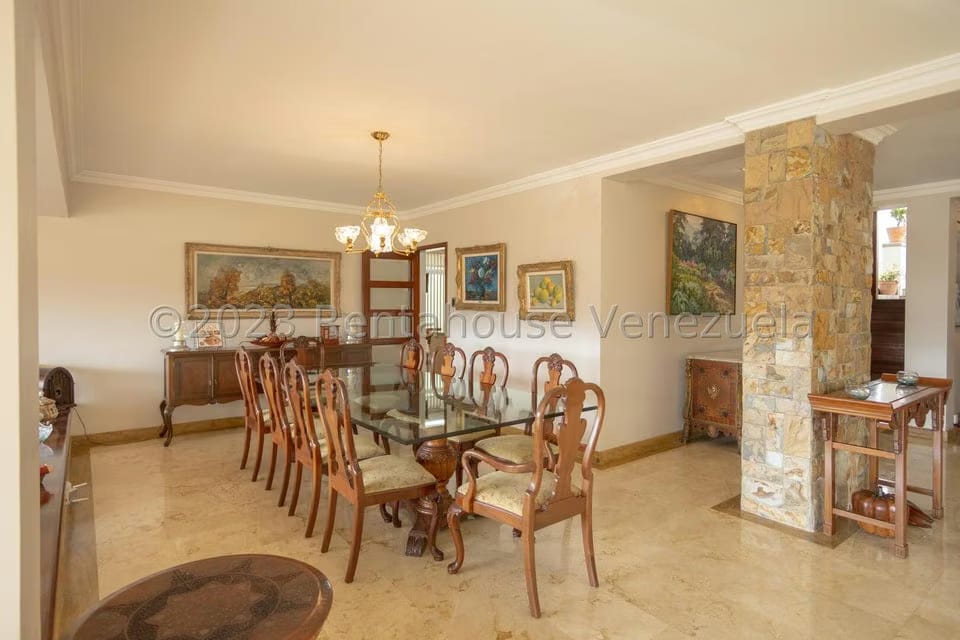 Casa (Multipes Niveles) en Venta en Colinas del Tamanaco, Distrito Metropolitano - 9