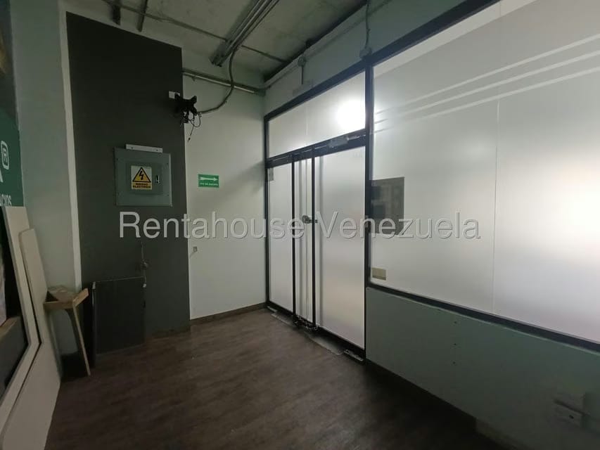 Comercial (Galpon - Deposito) en Alquiler en Boleita Norte, Distrito Metropolitano - 11