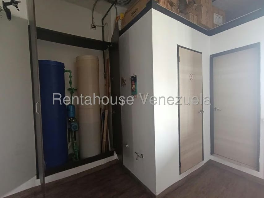 Comercial (Galpon - Deposito) en Alquiler en Boleita Norte, Distrito Metropolitano - 21