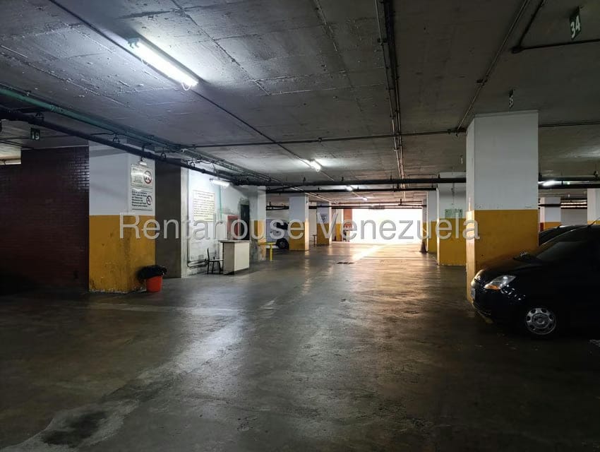 Comercial (Galpon - Deposito) en Alquiler en Boleita Norte, Distrito Metropolitano - 25
