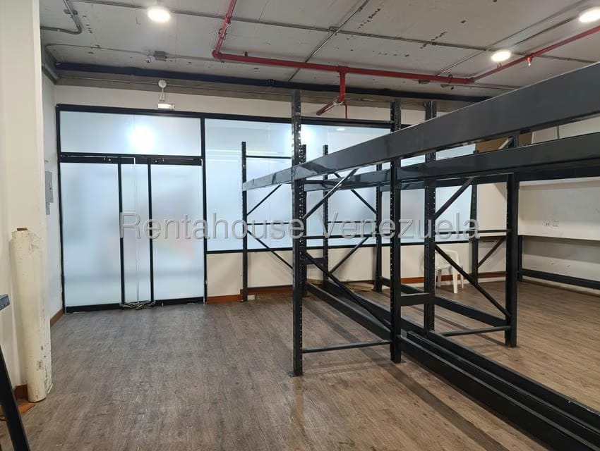 Comercial (Galpon - Deposito) en Alquiler en Boleita Norte, Distrito Metropolitano - 5