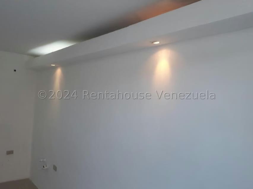 Comercial (Local Comercial) en Alquiler en Avenida Bella Vista, Zulia - 11