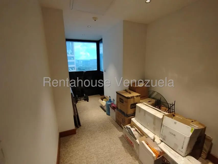 Comercial (Oficina) en Venta en El Rosal, Distrito Metropolitano - 14