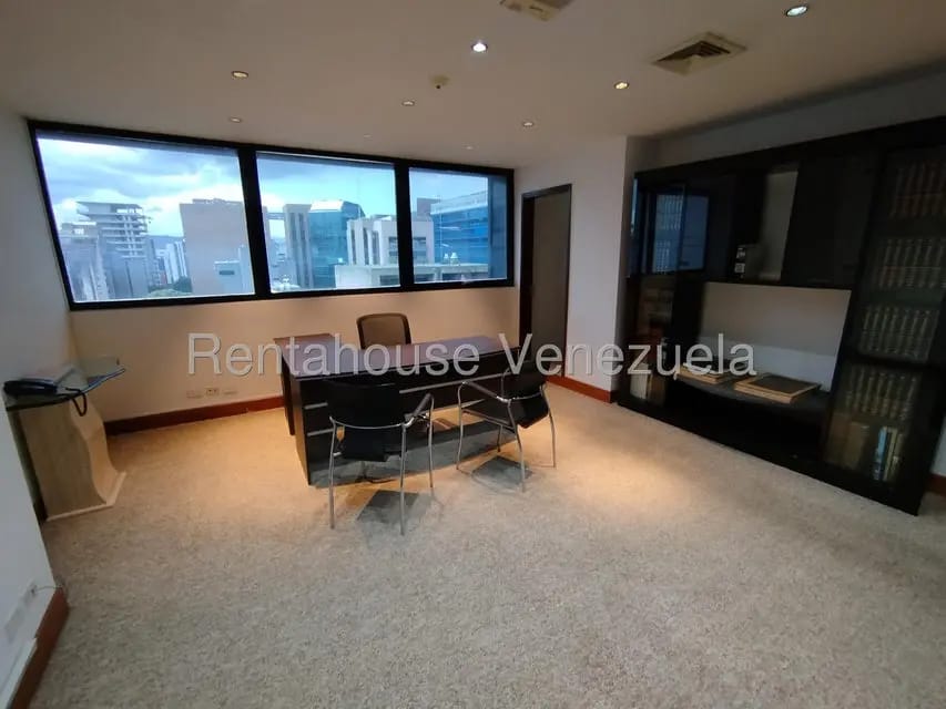 Comercial (Oficina) en Venta en El Rosal, Distrito Metropolitano - 18
