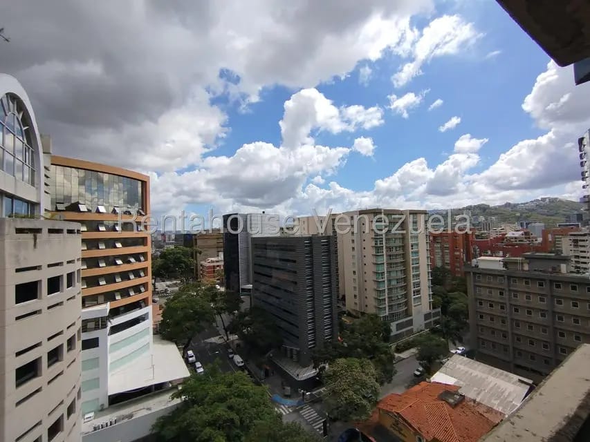 Comercial (Oficina) en Venta en El Rosal, Distrito Metropolitano - 19