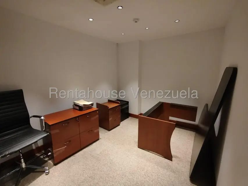 Comercial (Oficina) en Venta en El Rosal, Distrito Metropolitano - 23