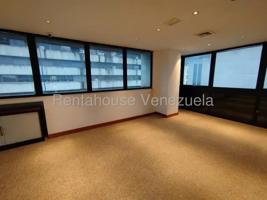 Comercial (Oficina) en Venta en El Rosal, Distrito Metropolitano - 27