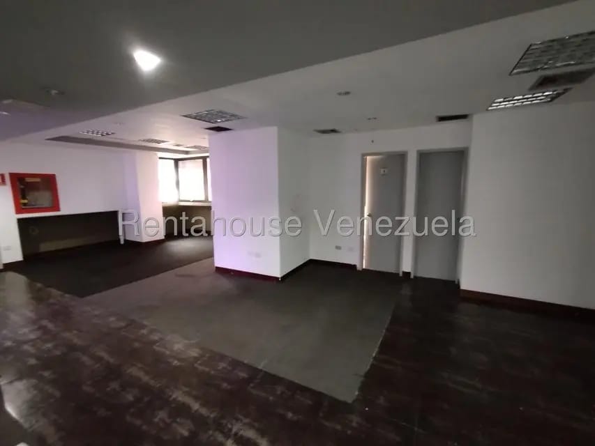 Comercial (Oficina) en Venta en El Rosal, Distrito Metropolitano - 53