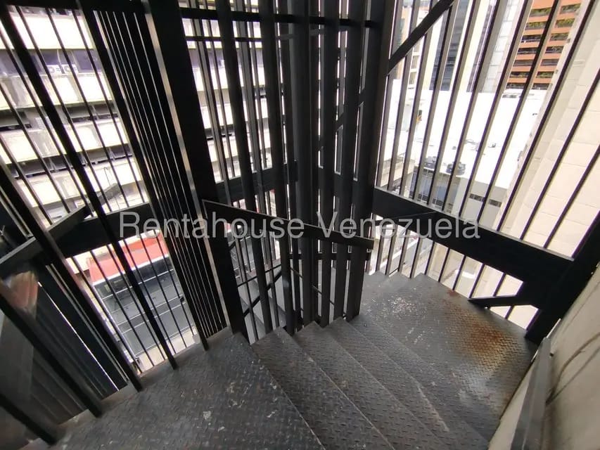 Comercial (Oficina) en Venta en El Rosal, Distrito Metropolitano - 64