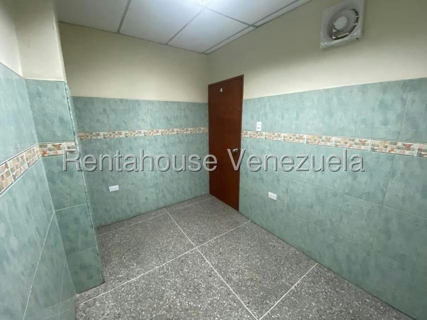 Comercial (Consultorio Medico) en Alquiler en Parroquia Concepcion, Lara - 12