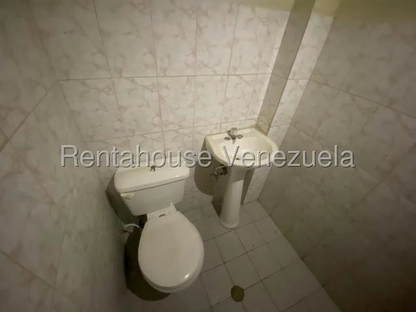 Comercial (Consultorio Medico) en Alquiler en Parroquia Concepcion, Lara - 16