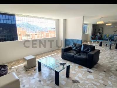 PENT HOUSE DE 250M2 con 4 P.E. en Callejón Machado. Urb.El Paraíso. Caracas. - 3