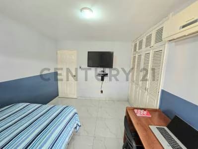 PENT HOUSE DE 250M2 con 4 P.E. en Callejón Machado. Urb.El Paraíso. Caracas. - 8