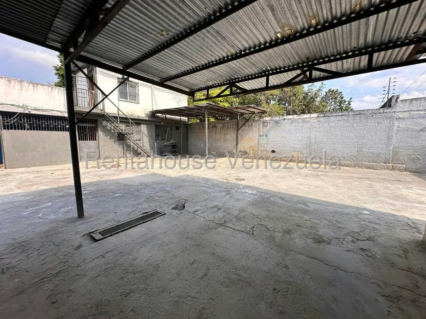 Comercial (Galpon - Deposito) en Alquiler en Parroquia Concepcion, Lara - 2