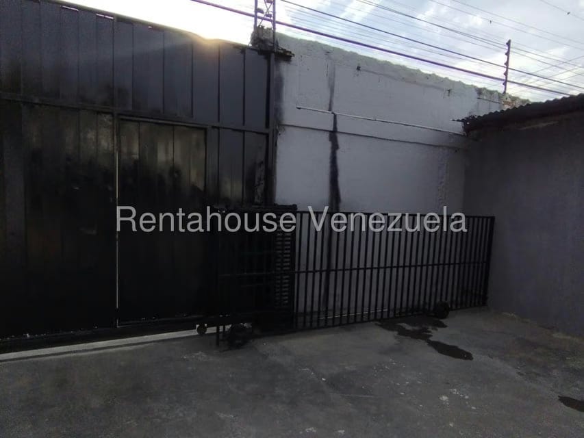 Comercial (Galpon - Deposito) en Alquiler en Parroquia Concepcion, Lara - 16