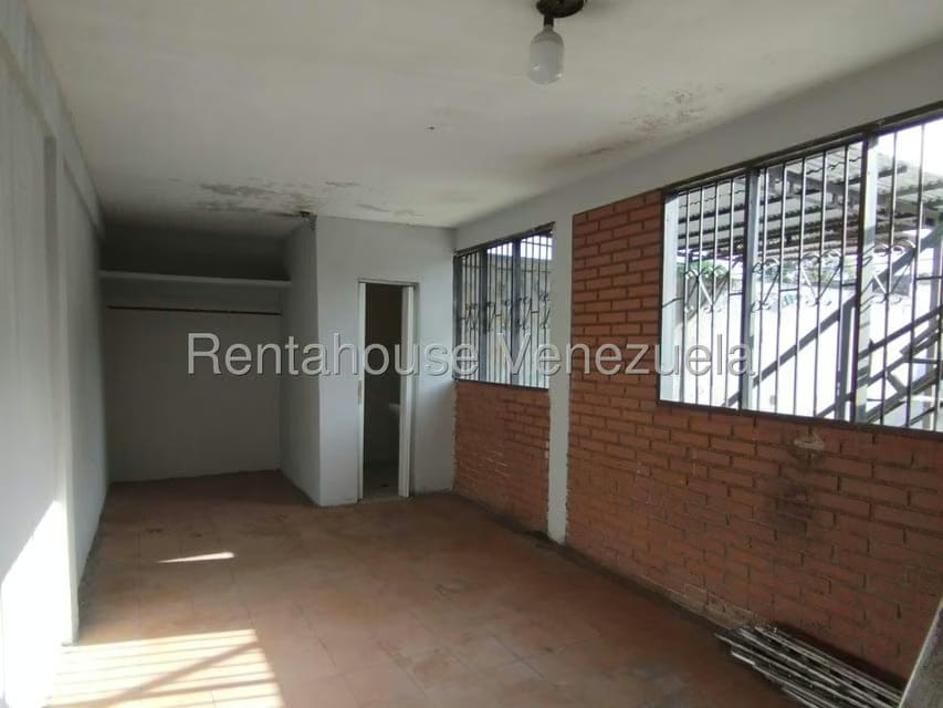 Comercial (Galpon - Deposito) en Alquiler en Parroquia Concepcion, Lara - 10