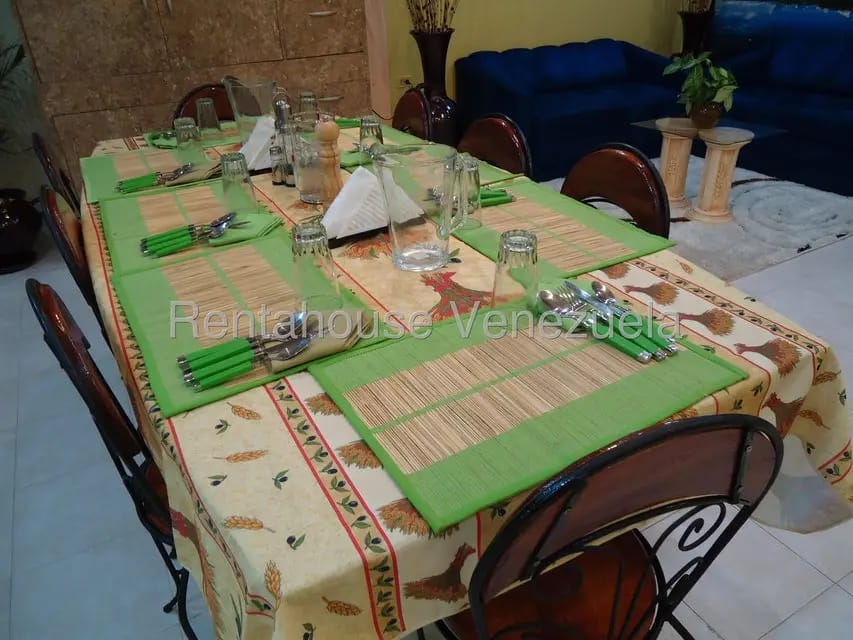 Comercial (Galpon - Deposito) en Venta en Santa Teresa del Tuy, Miranda - 105