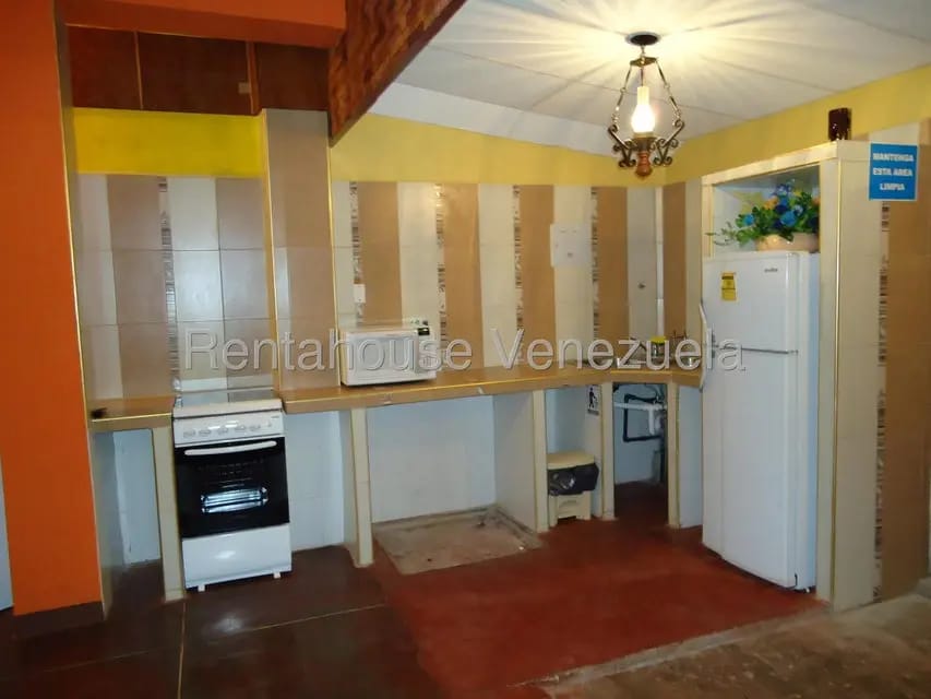 Comercial (Galpon - Deposito) en Venta en Santa Teresa del Tuy, Miranda - 111