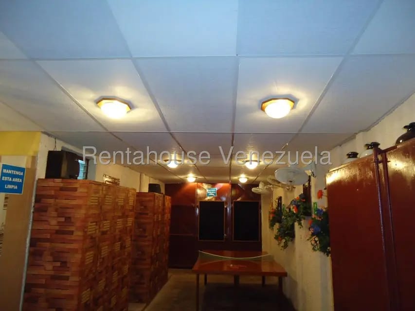 Comercial (Galpon - Deposito) en Venta en Santa Teresa del Tuy, Miranda - 112
