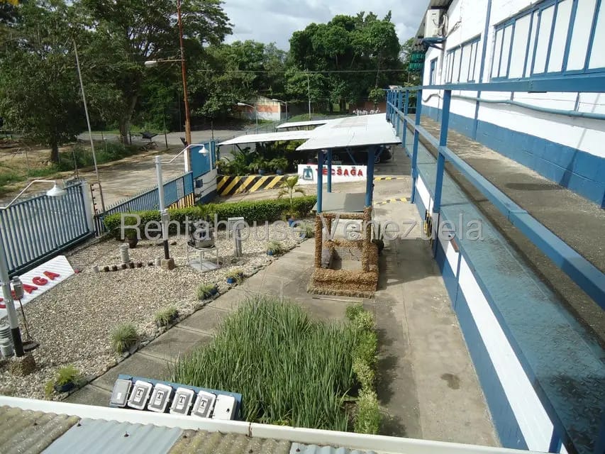 Comercial (Galpon - Deposito) en Venta en Santa Teresa del Tuy, Miranda - 113