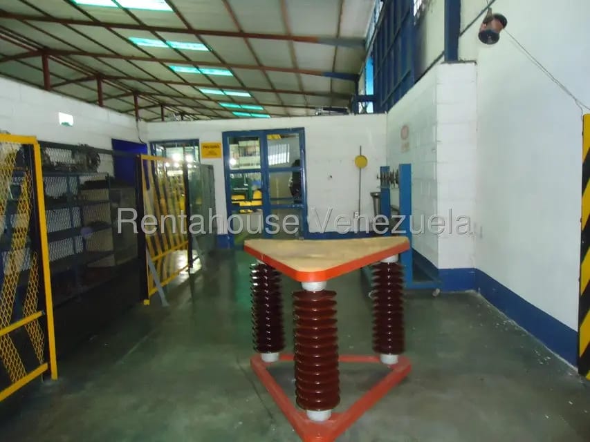 Comercial (Galpon - Deposito) en Venta en Santa Teresa del Tuy, Miranda - 127