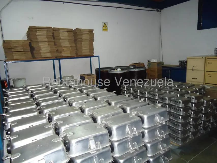 Comercial (Galpon - Deposito) en Venta en Santa Teresa del Tuy, Miranda - 23