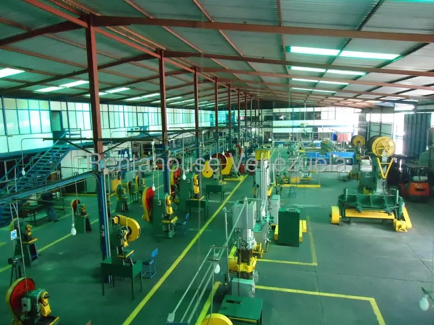 Comercial (Galpon - Deposito) en Venta en Santa Teresa del Tuy, Miranda - 26