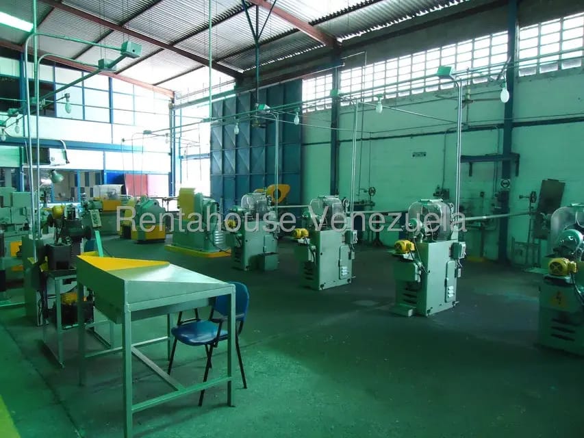 Comercial (Galpon - Deposito) en Venta en Santa Teresa del Tuy, Miranda - 27