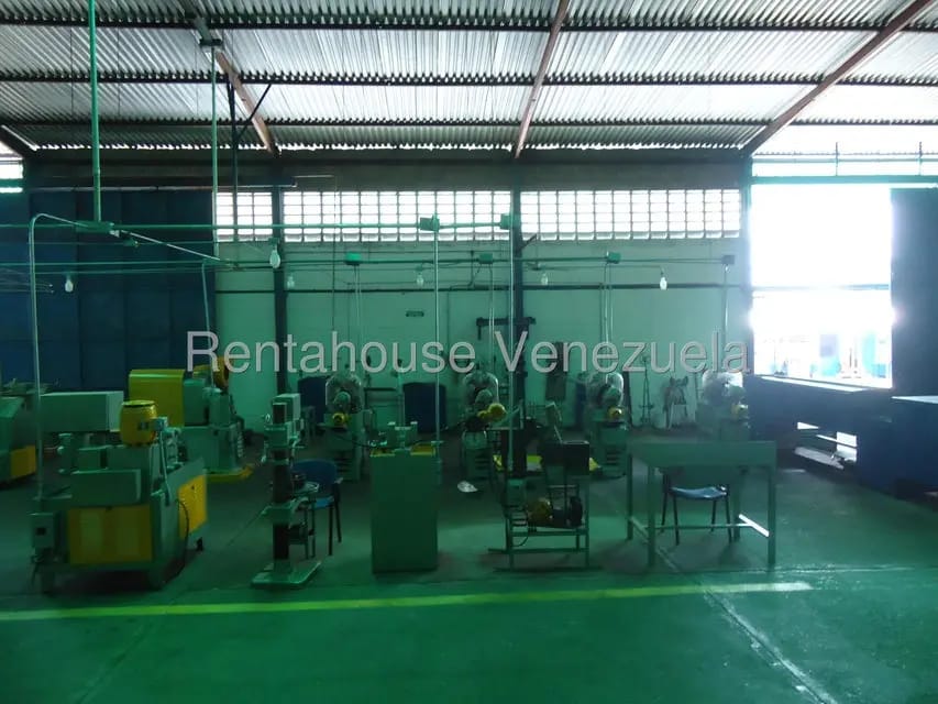 Comercial (Galpon - Deposito) en Venta en Santa Teresa del Tuy, Miranda - 28