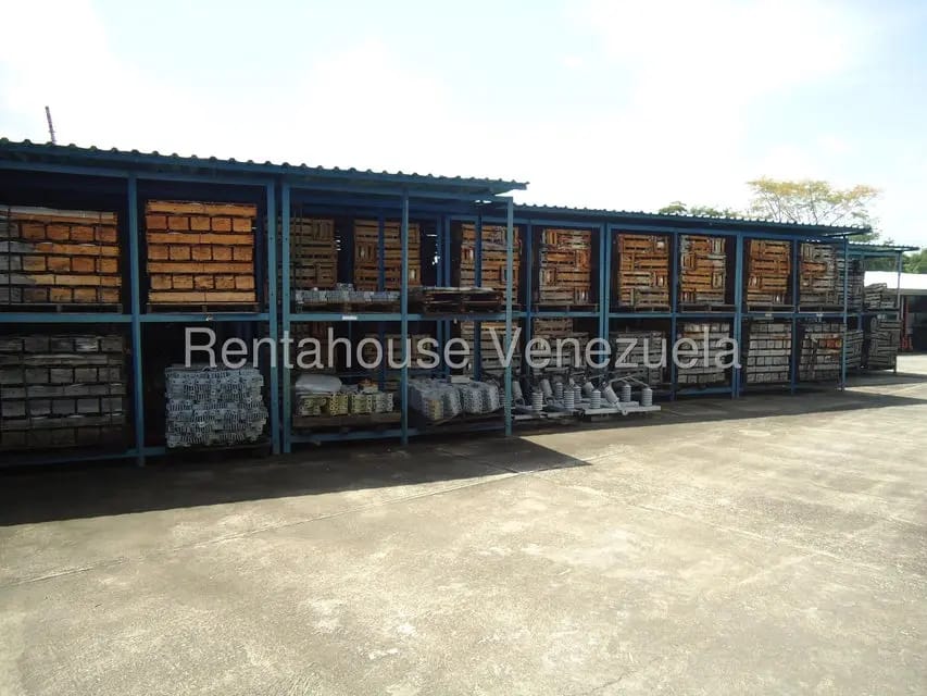 Comercial (Galpon - Deposito) en Venta en Santa Teresa del Tuy, Miranda - 4