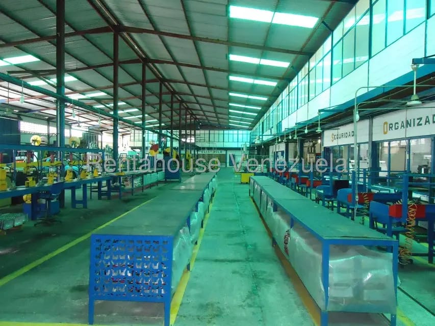 Comercial (Galpon - Deposito) en Venta en Santa Teresa del Tuy, Miranda - 36