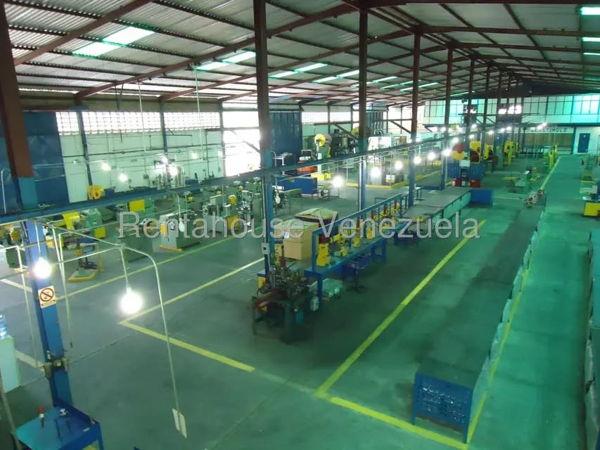 Comercial (Galpon - Deposito) en Venta en Santa Teresa del Tuy, Miranda - 52