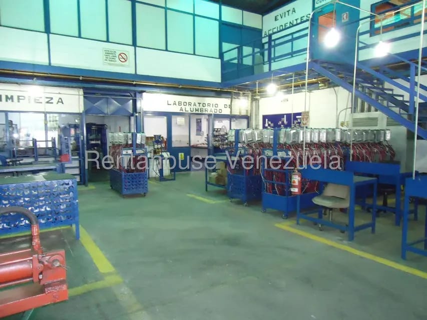 Comercial (Galpon - Deposito) en Venta en Santa Teresa del Tuy, Miranda - 60