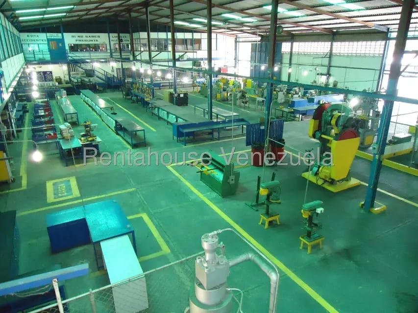 Comercial (Galpon - Deposito) en Venta en Santa Teresa del Tuy, Miranda - 72