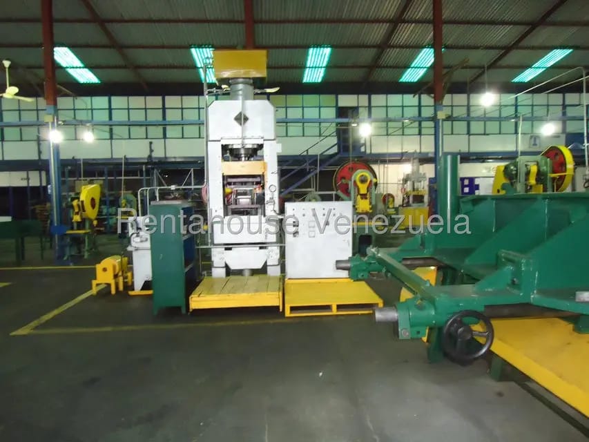 Comercial (Galpon - Deposito) en Venta en Santa Teresa del Tuy, Miranda - 82